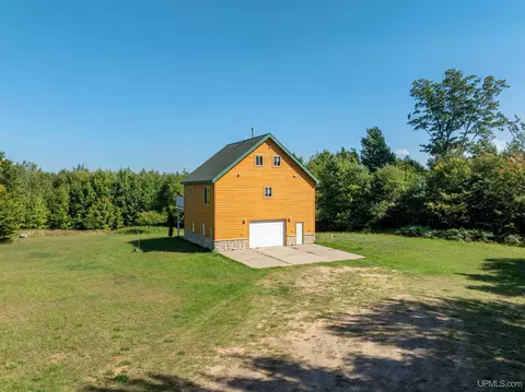 Exterior - N8041 Harborview, Munising, MI 49862 photo 10 of 10