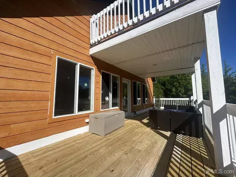 Exterior - N8041 Harborview, Munising, MI 49862 photo 3 of 10