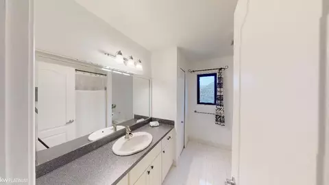Bath - 49344 Shenandoah, Macomb, MI 48044 photo 3 of 4