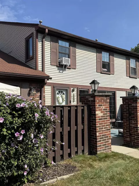 39575 Old Dominion, Clinton Township, MI 48038