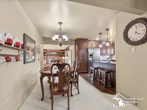 Dining - 14142 Dundee, Riverview, MI 48193 photo 1 of 3