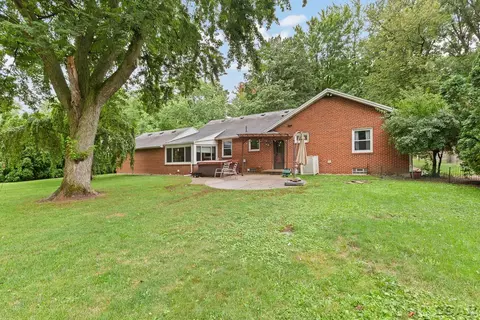 Exterior - 1320 E Oregon, Adrian, MI 49221 photo 2 of 7