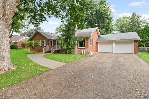 1320 E Oregon, Adrian, MI 49221