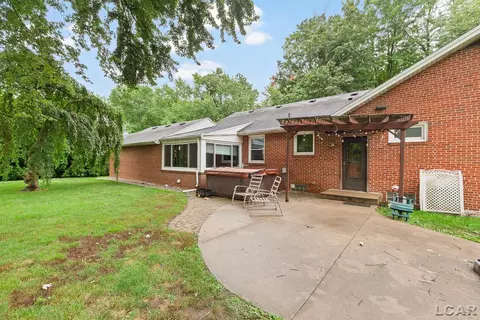 Exterior - 1320 E Oregon, Adrian, MI 49221 photo 3 of 7