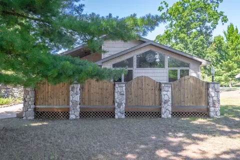 2179 Timber, Harrison, MI 48625 photo 3
