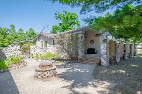 2179 Timber, Harrison, MI 48625 photo 4