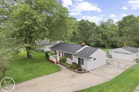 7615 Metz, Shelby Township, MI 48316
