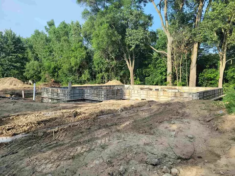11461 Hidden Oaks #11, Clio, MI 48420