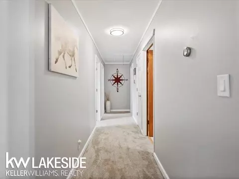 Entry Way - 17550 Bordman, Armada, MI 48005 photo 1 of 1