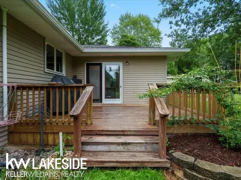 Exterior - 17550 Bordman, Armada, MI 48005 photo 5 of 9