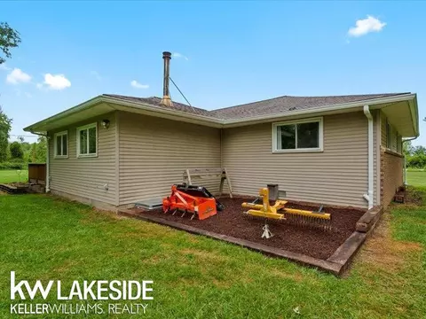 Exterior - 17550 Bordman, Armada, MI 48005 photo 2 of 9