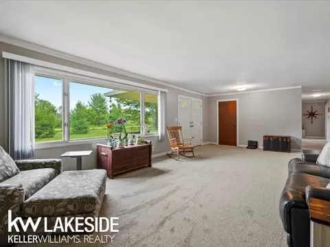 Living - 17550 Bordman, Armada, MI 48005 photo 2 of 7