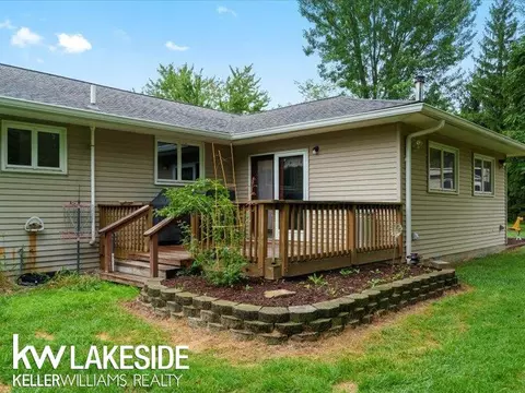 Exterior - 17550 Bordman, Armada, MI 48005 photo 4 of 9
