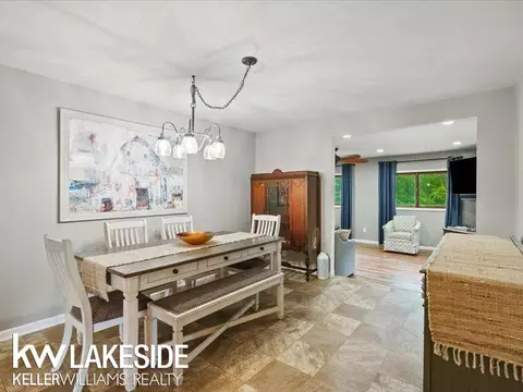 Dining - 17550 Bordman, Armada, MI 48005 photo 2 of 3