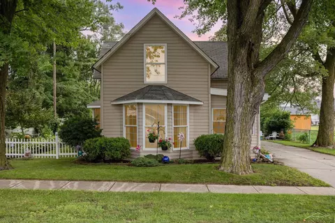 232 Henry, Hemlock, MI 48626