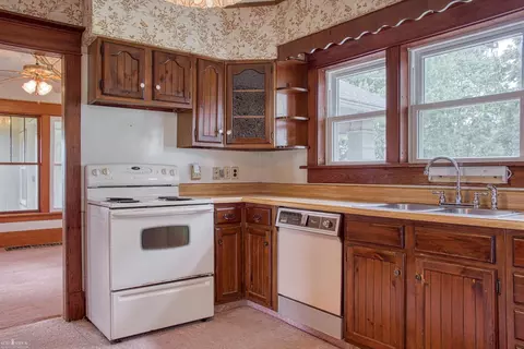3196 N State, Owosso, MI 48867 photo 2