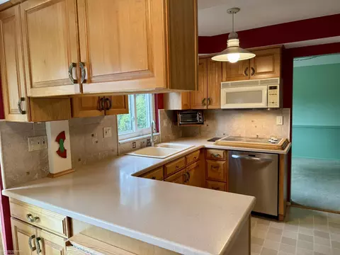 2218 Nancy, Warren, MI 48092 photo 2