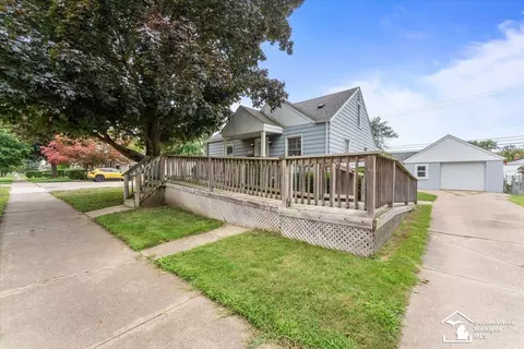 Exterior - 7924 Pelham, Taylor, MI 48180 photo 1 of 4