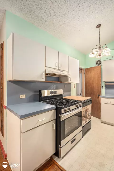 Kitchen - 419 Fitzner, Davison, MI 48423 photo 1 of 2