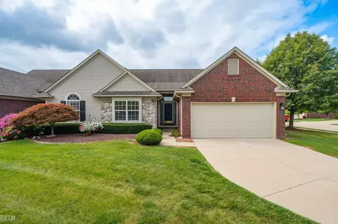 17122 Garland, Macomb, MI 48042