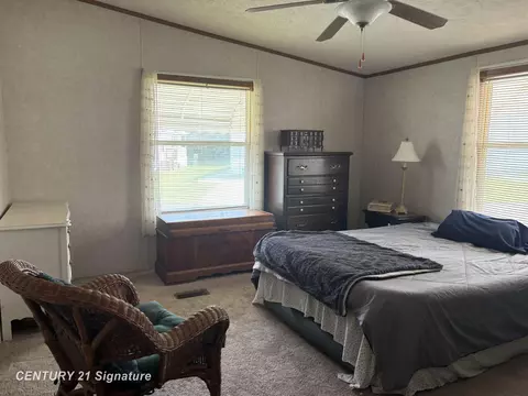 196 Apollo, Flushing, MI 48433 photo 10