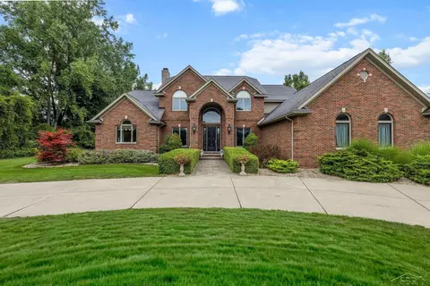 1238 W W Ctr, Essexville, MI 48732