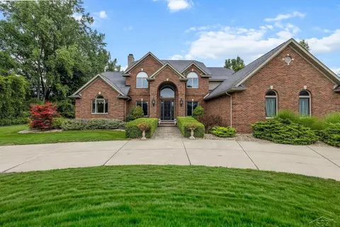 1238 W W Ctr, Essexville, MI 48732