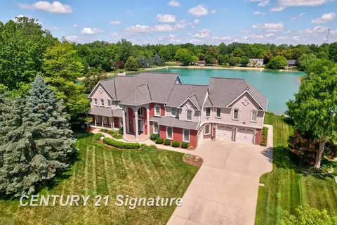 11372 Lake Cir, Saginaw, MI 48609
