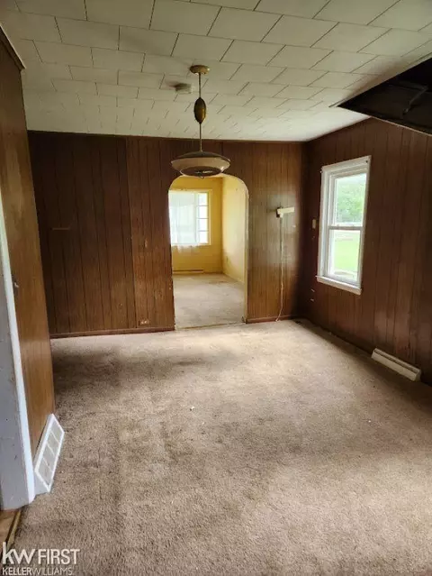 Entry Way - 2495 Lavelle, Flint, MI 48504 photo 1 of 1