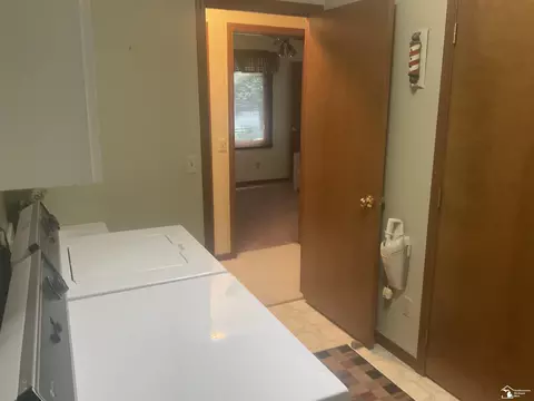 1704 W Fredericks, Monroe, MI 48162 photo 27