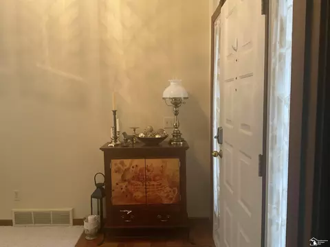 1704 W Fredericks, Monroe, MI 48162 photo 21
