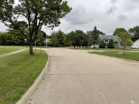 1704 W Fredericks, Monroe, MI 48162 photo 33