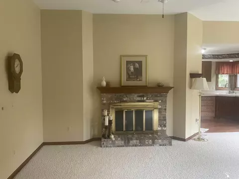 1704 W Fredericks, Monroe, MI 48162 photo 6