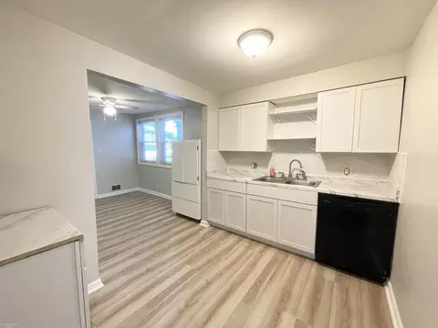 Kitchen - 14827 10 Mile, Warren, MI 48091 photo 1 of 2