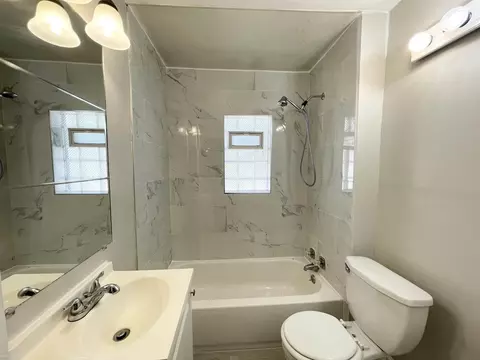 Bath - 14827 10 Mile, Warren, MI 48091 photo 1 of 1