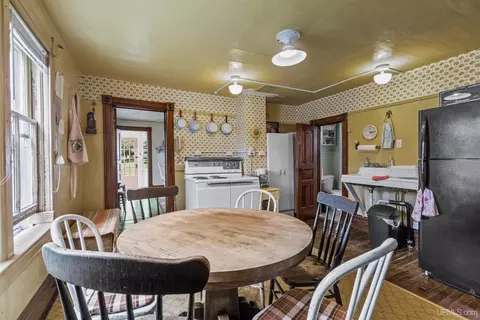390 Delaware, Mohawk, MI 49950 photo 8