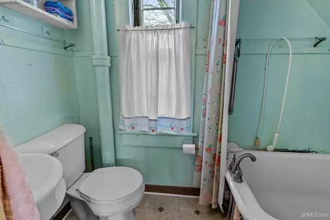 390 Delaware, Mohawk, MI 49950 photo 10