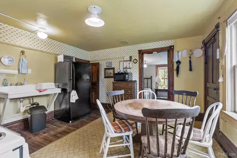 390 Delaware, Mohawk, MI 49950 photo 7