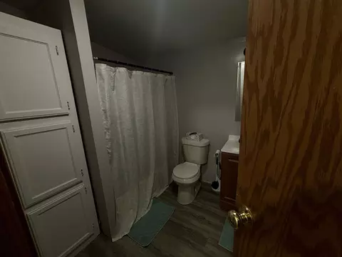 Bath - 8140 Baxter, Davison, MI 48423 photo 2 of 3