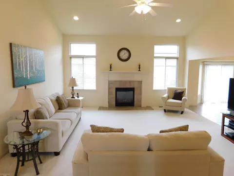 55365 Stewart, Macomb, MI 48042 photo 5