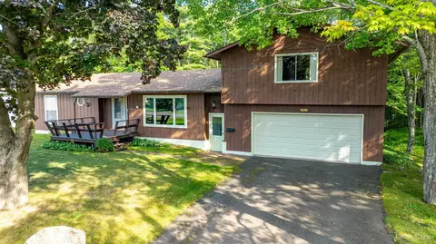 46396 Maple St, Dodgeville, MI 49921