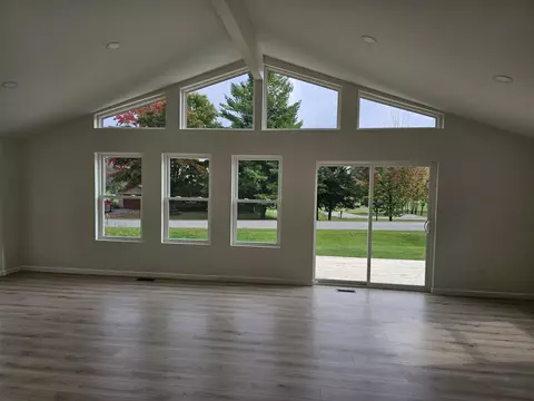 Living - 1836 Linksview, Gladwin, MI 48624 photo 1 of 4