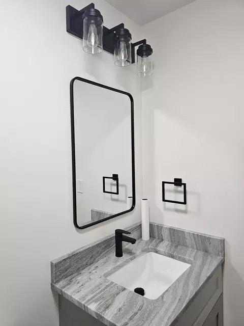 Bath - 1836 Linksview, Gladwin, MI 48624 photo 2 of 4