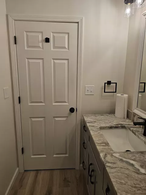 Bath - 1836 Linksview, Gladwin, MI 48624 photo 1 of 4