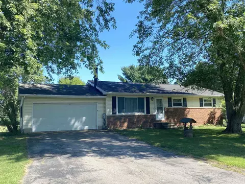 2320 W Grand Riv, Owosso, MI 48867