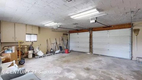 4295 W Maple, Flint, MI 48507 photo 38