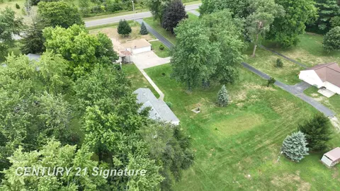 4295 W Maple, Flint, MI 48507 photo 9