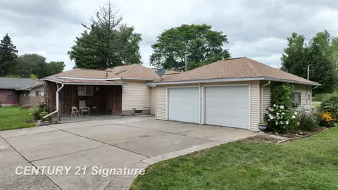 4295 W Maple, Flint, MI 48507 photo 37