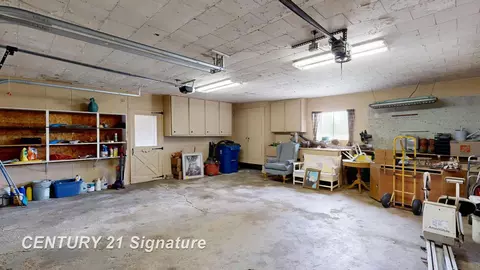 4295 W Maple, Flint, MI 48507 photo 39