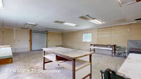 4295 W Maple, Flint, MI 48507 photo 49